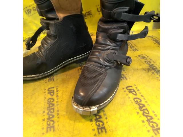 Alpinestars motorcycle boots
TECH-4