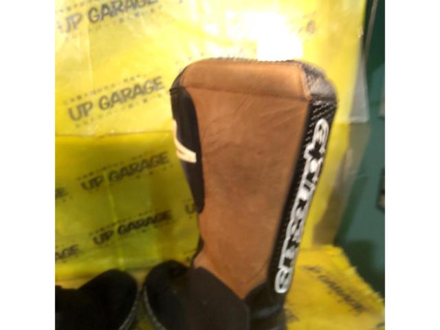 Alpinestars motorcycle boots
TECH-4