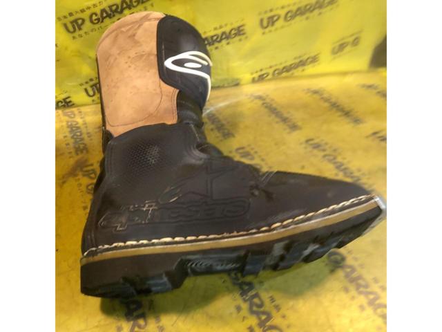 Alpinestars motorcycle boots
TECH-4