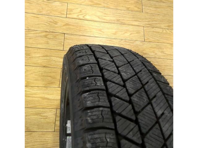 BRIDGESTONE BALMINUM L10+BRIDGESTONE BLIZZAK VRX3