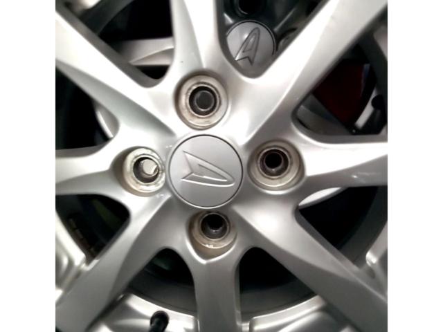 Daihatsu genuine
Move original wheel