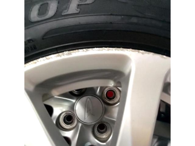 Daihatsu genuine
Move original wheel