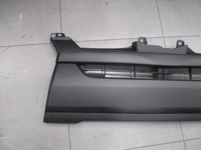 ハイエース/200系/1-8型/ナロー フロントグリル