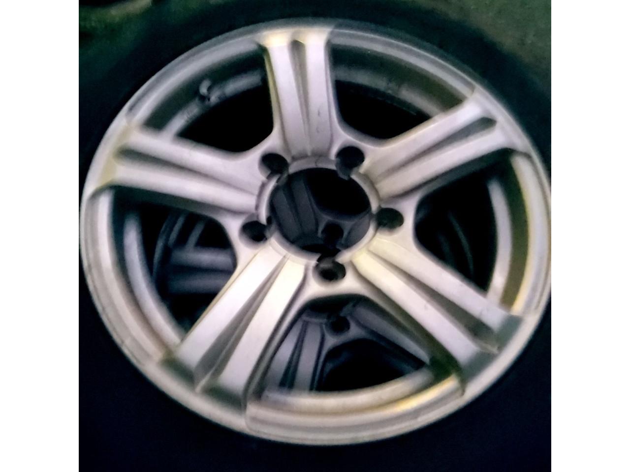 5-spoke wheel