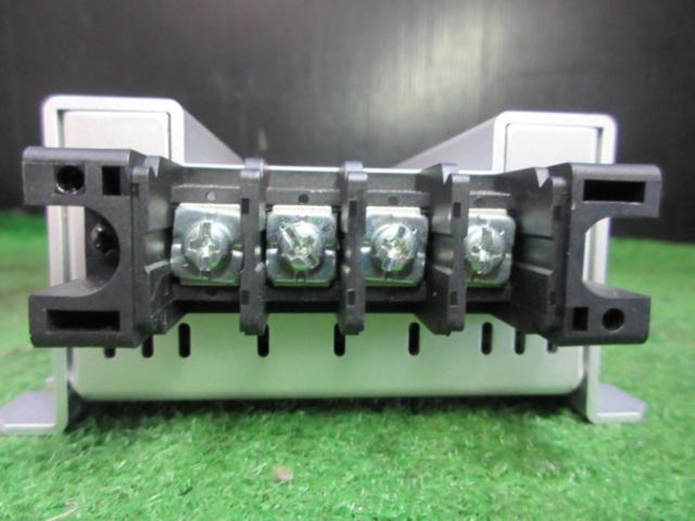 New-Era SBC-001B
Sub battery charger