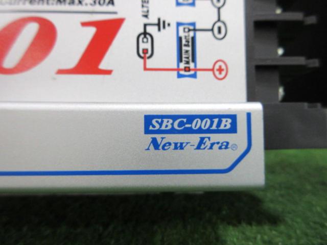 New-Era SBC-001B
Sub battery charger