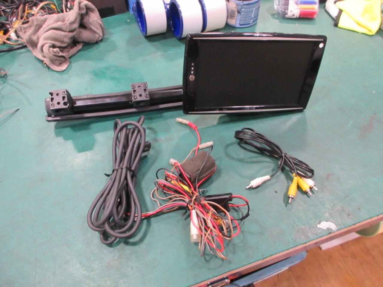 ALPINEPCX-M900Z
9 inches rear monitor