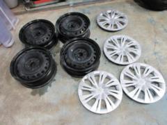 Toyota 90 Series Noah/Voxy
4 genuine steel wheels