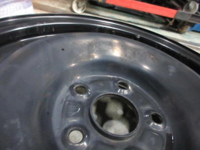Toyota 90 Series Noah/Voxy
4 genuine steel wheels