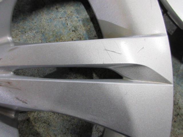 Toyota 90 Series Noah/Voxy
4 genuine steel wheels