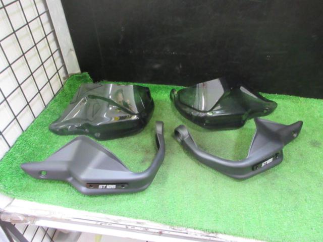 【メーカー不明】ダックス125/ST125 ハンドガード 左右セット