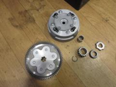 【minimoto】12Vカブスーパークラッチキット 遠心クラッチ仕様の本体&ドリブンギヤセット