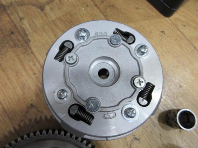 【minimoto】12Vカブスーパークラッチキット 遠心クラッチ仕様の本体&ドリブンギヤセット