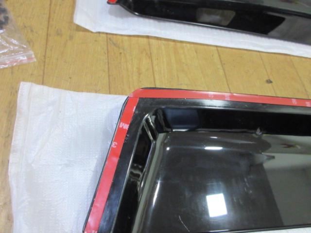 【メーカー不明】20系アルファード ドアバイザー 4pcs