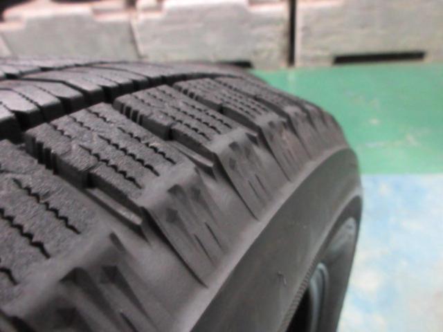 AGR 10-spoke
+BRIDGESTONEBLIZZAK
VRX2
215 / 65R16
