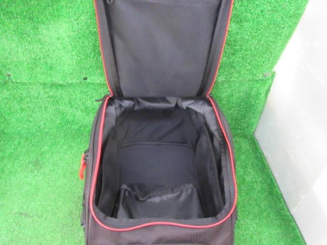 【容量11-15L】 GOLDWIN シートバッグ15