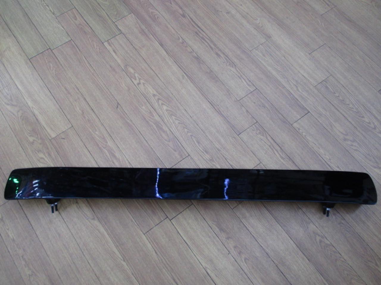 Unknown Manufacturer
Rear spoiler