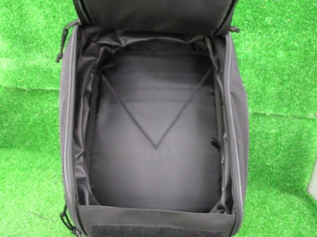 15-29 LEGNER
Sucker tank Day bag