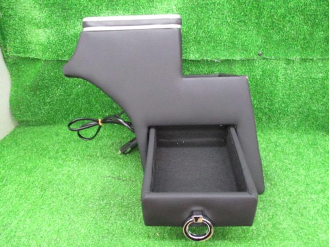 メーカー不明 コンソールボックス