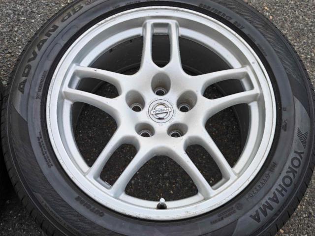 *Sold as a set of two genuine Nissan Skyline GT-R [R33] aluminum wheels.