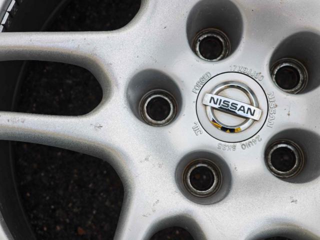 *Sold as a set of two genuine Nissan Skyline GT-R [R33] aluminum wheels.