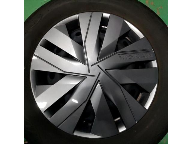 Genuine Nissan parts
C28 Serena genuine 16-inch steel wheels