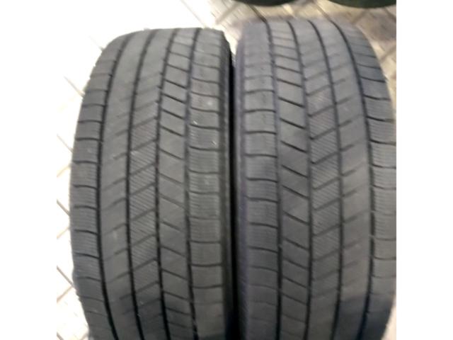 ☆215/55R18 23年バリ溝!【BRIDGESTONE】BLIZZAK VRZ3