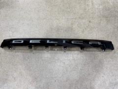 ☆納車外し品☆【三菱純正】デリカD:5/CV1W 純正リアガーニッシュ