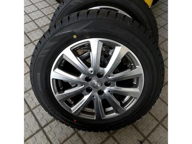 25-year-old, excellent condition with plenty of tread left! TOPYTEAM (suitable for New Beetle, Golf 4, etc.)
SPARCO
Valosa
ver.2 + DUNLOP WINTERMAXX
WM02