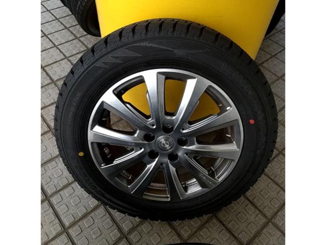 25-year-old, excellent condition with plenty of tread left! TOPYTEAM (suitable for New Beetle, Golf 4, etc.)
SPARCO
Valosa
ver.2 + DUNLOP WINTERMAXX
WM02