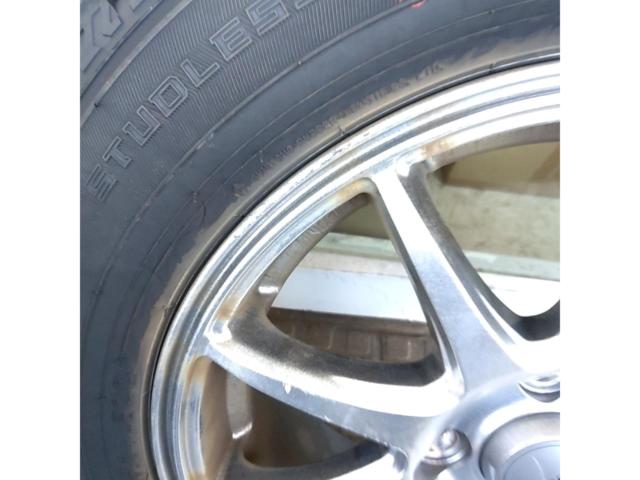 Yellow
HatSPORT
ABELIA
+
DUNLOP WINTERMAXX
WM02