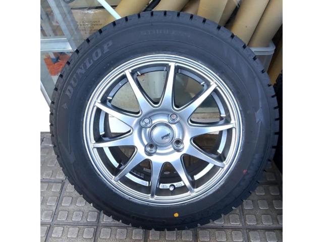 Yellow
HatSPORT
ABELIA
+
DUNLOP WINTERMAXX
WM02