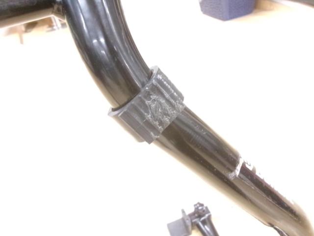 DONEXT
Rear maintenance stand