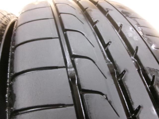RAYS (Rays)
VOLK
RACING
TE37
KCR
+
YOKOHAMA (Yokohama)
BluEarth
RV-02CK
