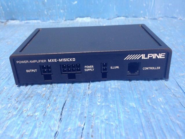 ALPINE SWE-1500 パワード チューンナップサブウーファー