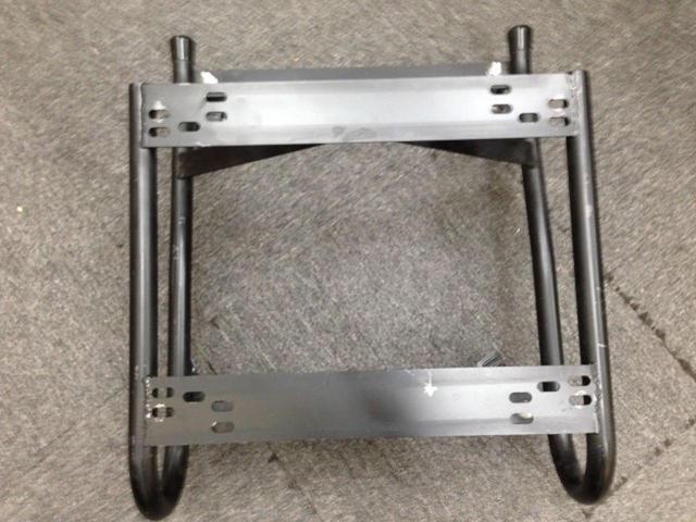 メーカー不明 RECAROシート用キャスター付きシートスタンド