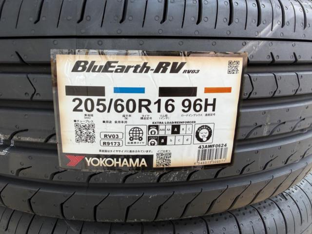YOKOHAMA BluEarth-RV RV03 205/60R16 96H