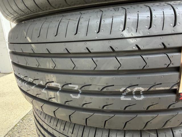 YOKOHAMA BluEarth-RV RV03 205/60R16 96H