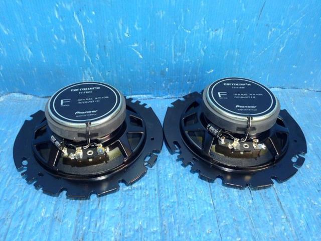 carrozzeria
TS-F1650
16cm coaxial 2-way speaker