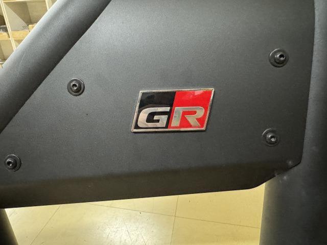 トヨタ(TOYOTA) ハイラックス (GUN125) GRスポーツバー (ロールバー)
