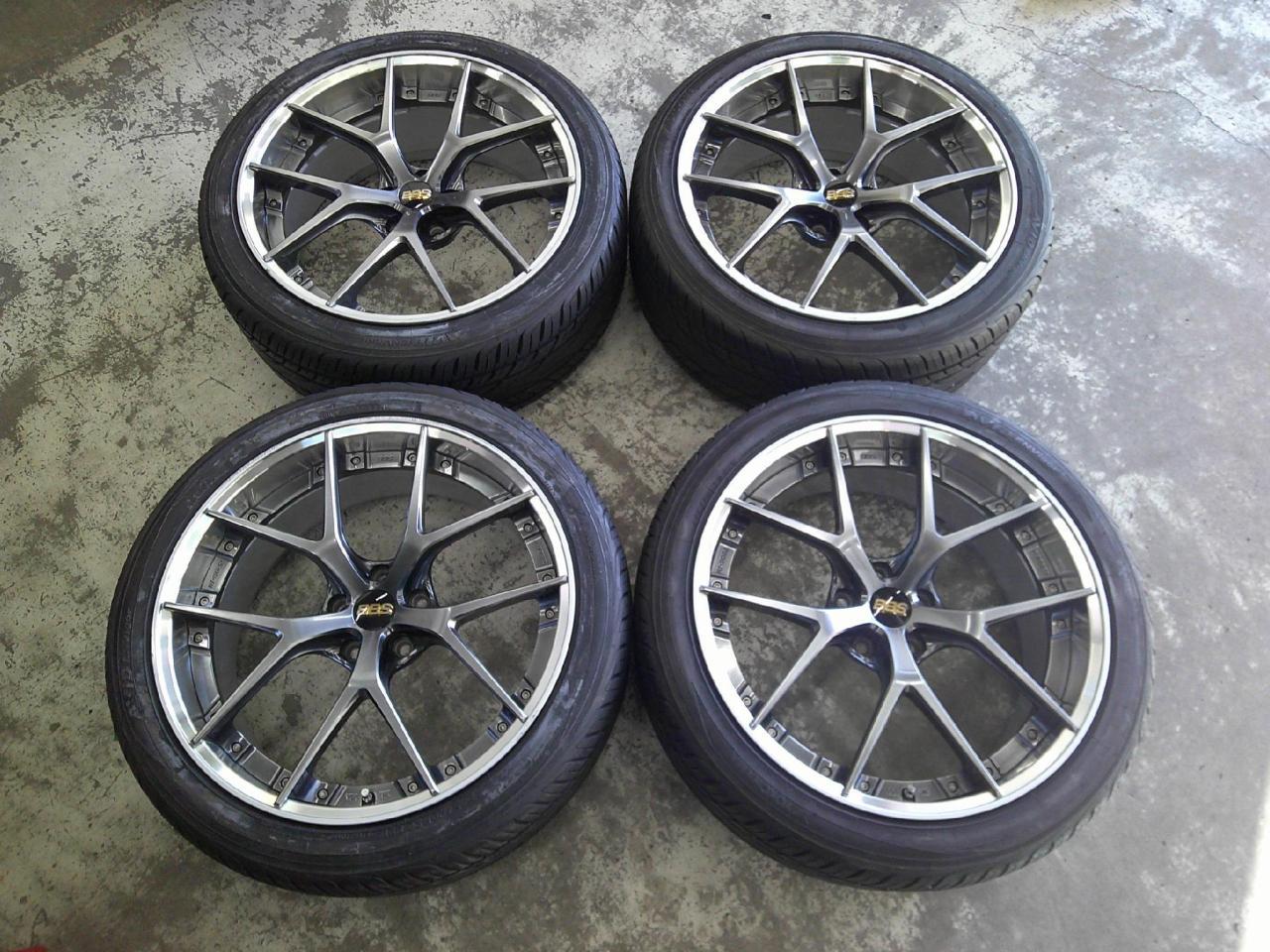 Lowered Alphard/Vellfire size BBS
RI-S
022
+
YOKOHAMA
AVID
ENVigor
245 / 40R20
99W
+
Set Data