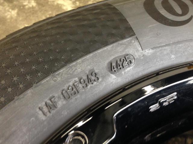KOSEI BOTTOM GARCIA DEGRE + Continental AllSeasonContact 2 225/65R17 106V XL