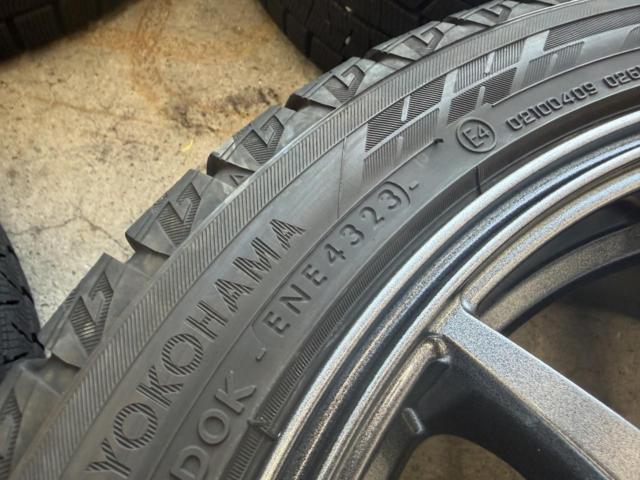 イエローハット SPORT ABELIA + YOKOHAMA ICEGUARD IG60 215/45R17 87Q 