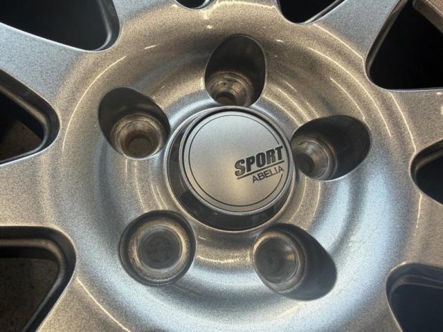 イエローハット SPORT ABELIA + YOKOHAMA ICEGUARD IG60 215/45R17 87Q 