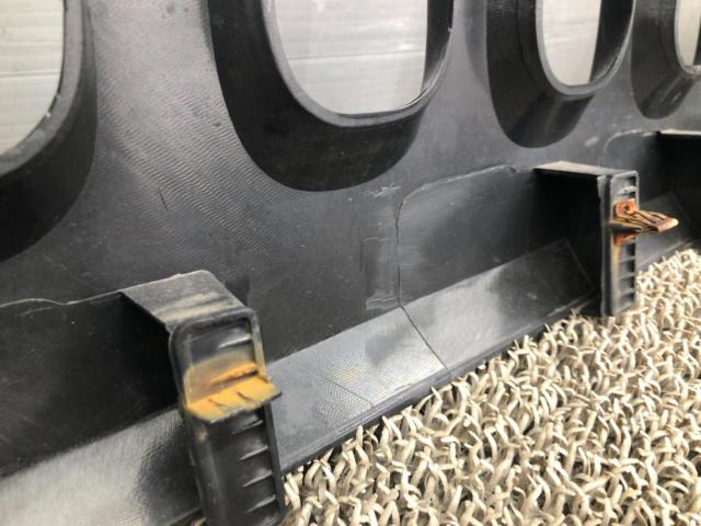 メーカー不明 フロントグリル