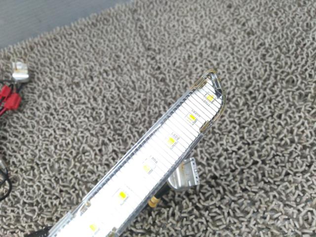 メーカー不明 LEDシーケシャルウインカーバルブ