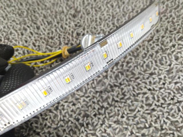 メーカー不明 LEDシーケシャルウインカーバルブ