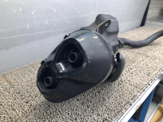 SUZUKI 純正マフラー