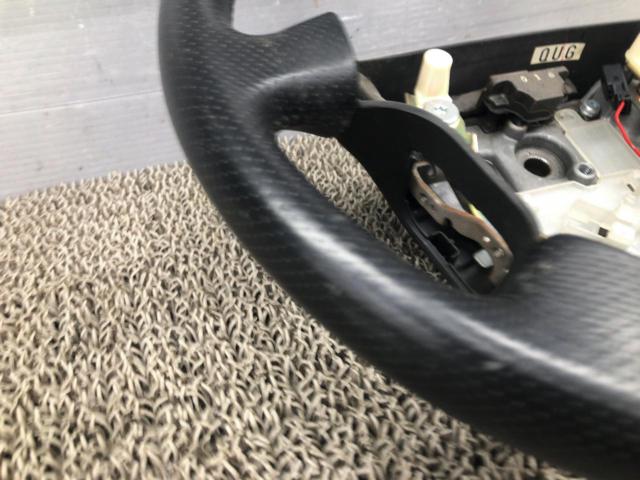 NISSAN
Genuine steering