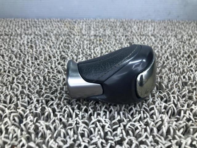 NISSAN
Genuine shift knob